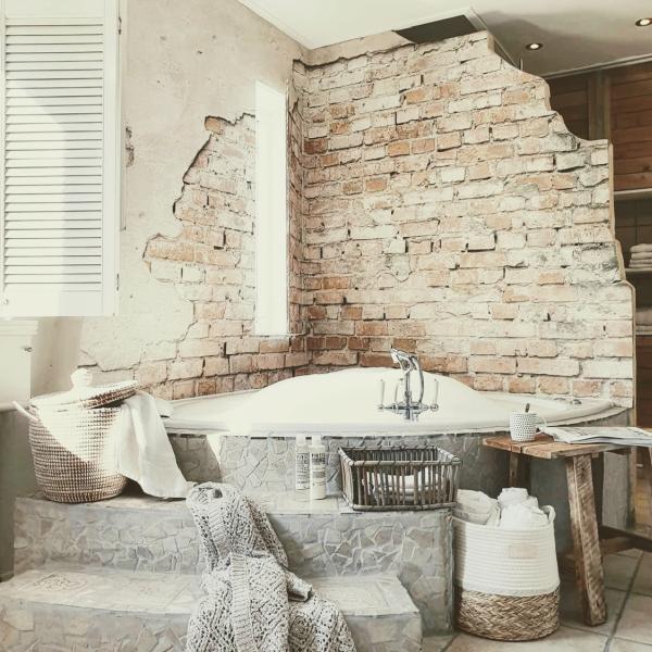 Iva Cleaning Services LTD