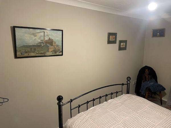 Anthony Read Painting & Decorating/Small Building Works.