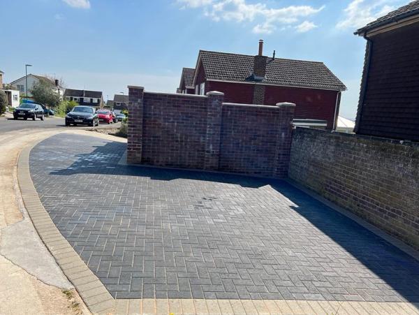 Adur Driveways