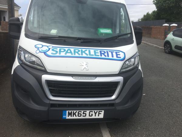 Sparklerite