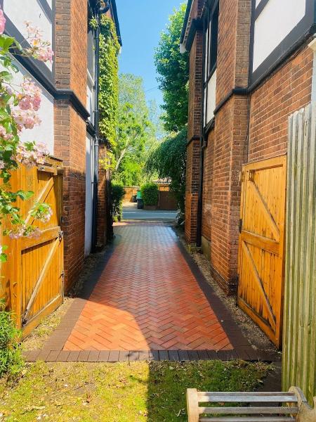 ADC Pressure Washing & Exterior Cleaning