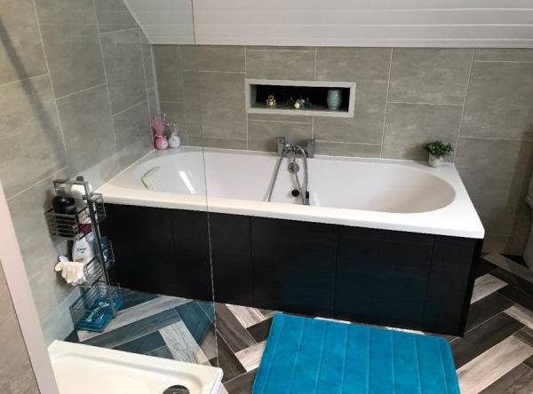 Pro-Fit Plastics & Bathrooms