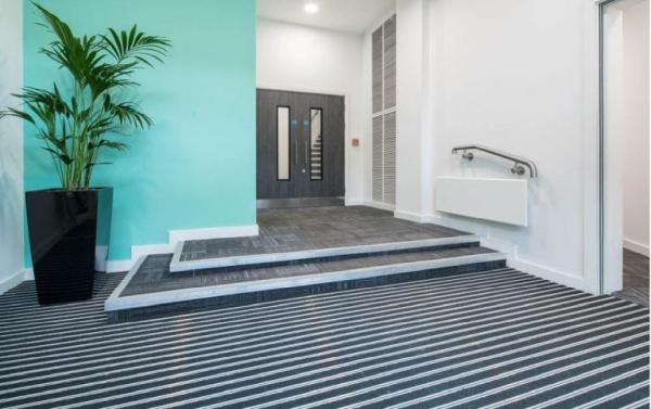Spotless Commercial Cleaning Uk Ltd