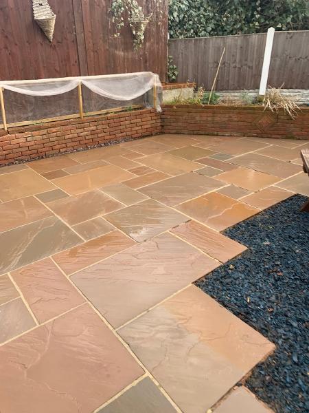Mr Washaway Gutters/Drives and Patio Cleaning