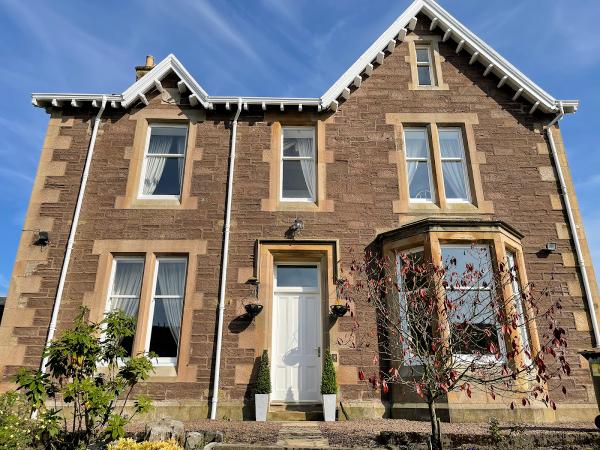 Bespoke Windows by RKM