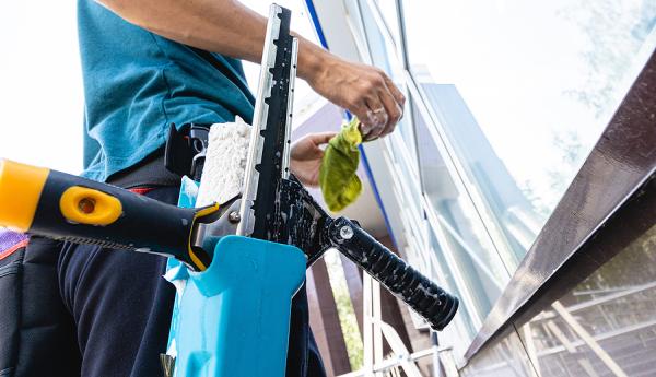 R P Cridland Window Cleaning