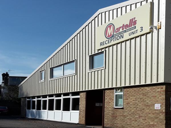 Martell's International Removals