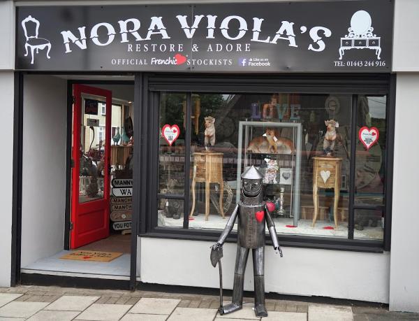 Nora Viola's Blackwood