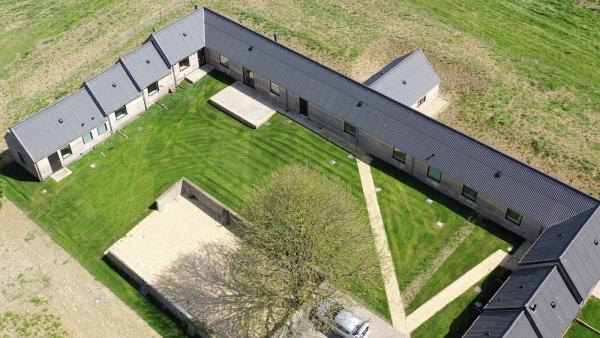 Cover Storey Architects