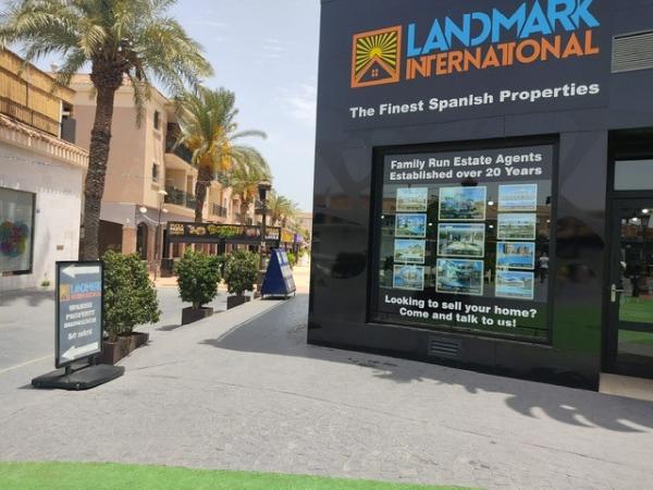 Landmark International