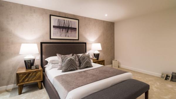 Elegant Decorating Contractors Ltd