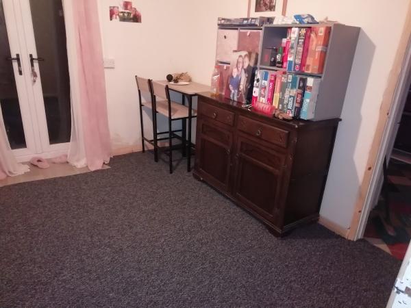 Cash & Carry Carpets