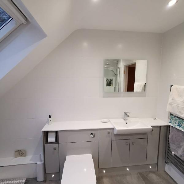 Kingfisher Bathrooms and Kitchens Ltd