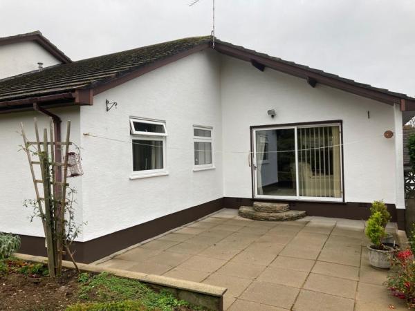 A Woman's Touch Lady Painter & Decorator