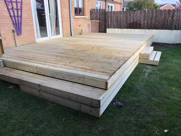 AK Decking and Fencing