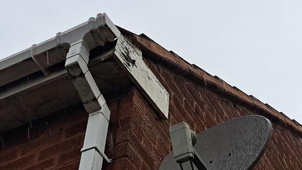 Ian Perks Estate Agent