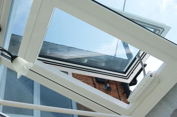 Skyvent Windows