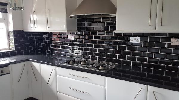 Morton Decorators & Tilers