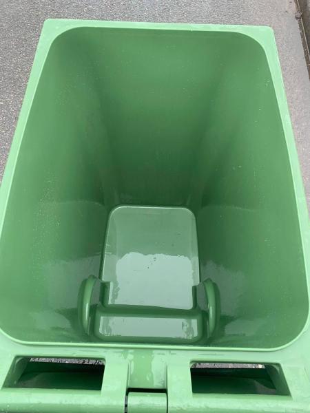 The Bin Boss Wheelie Bin Cleaning