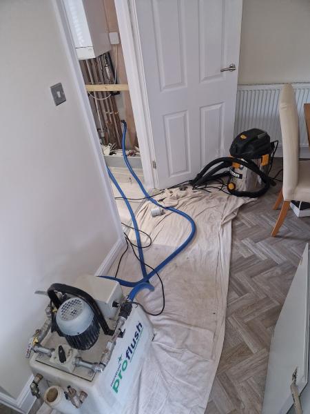 DM Plumbing and Heating