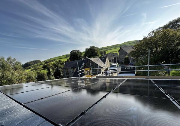 Lakes Solar Ltd