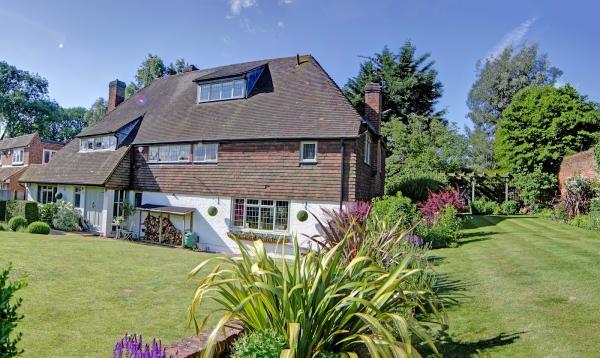 Barker Stone Country Homes Cookham