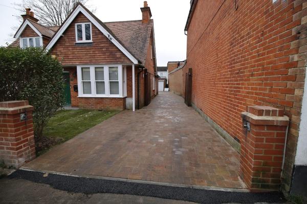 Abiz Landscapes Ltd