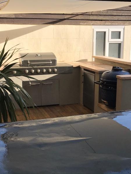 Booths Construction & Maintenance