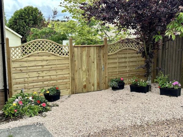 Rothes Fencing0