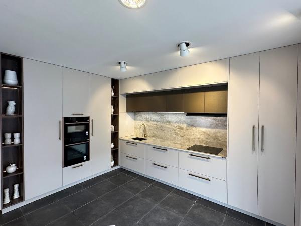 Schmidt Kitchens Loughton