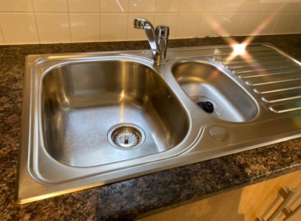 JNS Sparkles Cleaning Services LTD