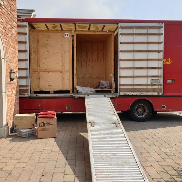 Tony Willis Removals