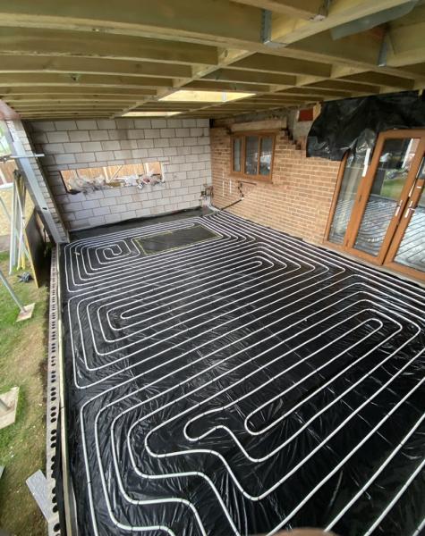 Cotswold Flow Screed