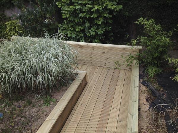 Delta Fencing and Landscaping Contractors