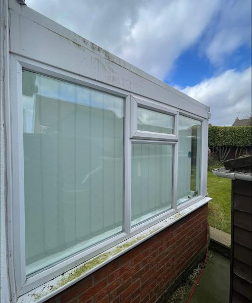 Bright and Breezy Window and Gutter Cleaning