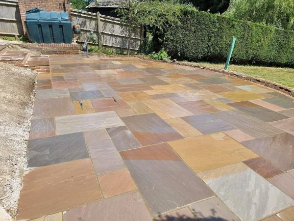 Interlock Paving (Patios & Driveways) Ltd