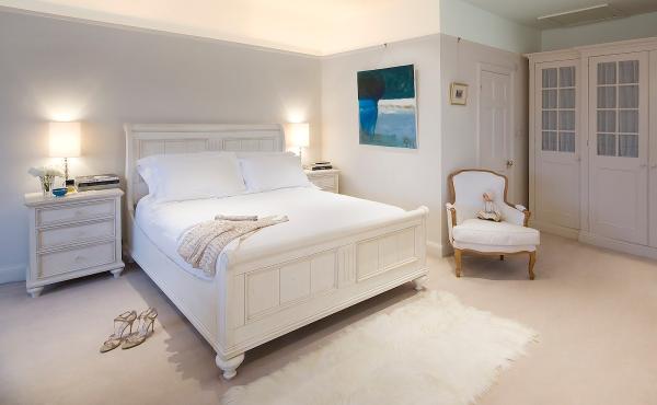 Anna Auzins Interiors