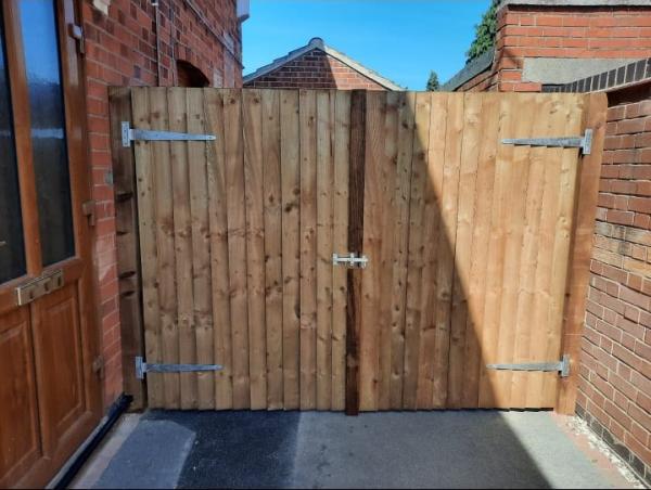 Astley Fencing