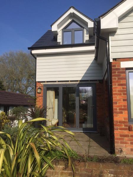 Thames Valley Bifolds