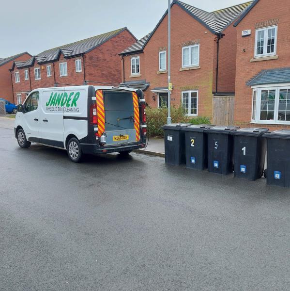 Jander Bin Cleaning