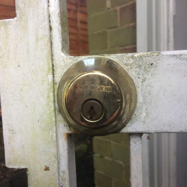 1st Leeds Locksmiths & Upvc Repairs