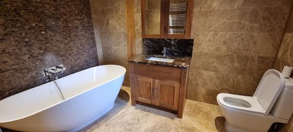 Kents Kitchens & Bathrooms