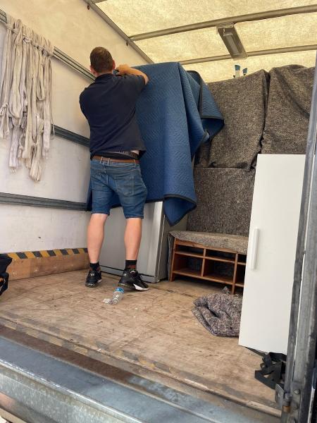 Totton and Hythe Removals and Couriers