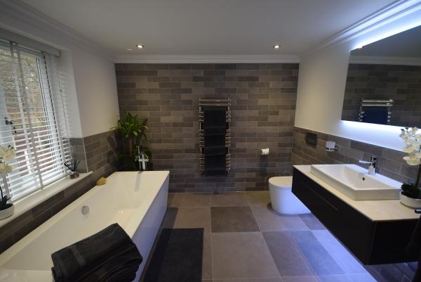 Phillip Elks Bespoke Bathrooms