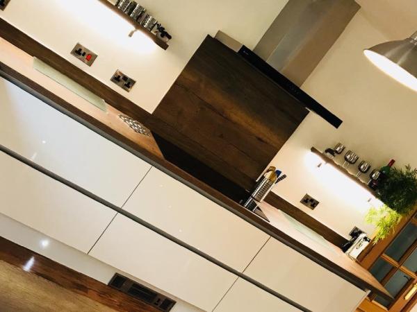 Schön Kitchens