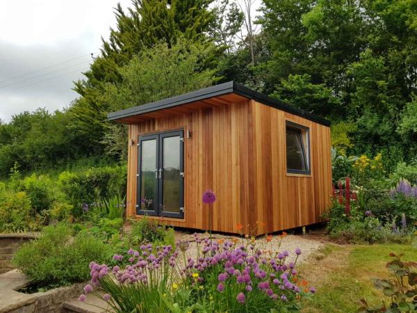 Harmax Garden Rooms