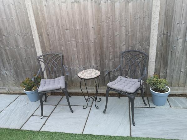 A & E Garden Construction