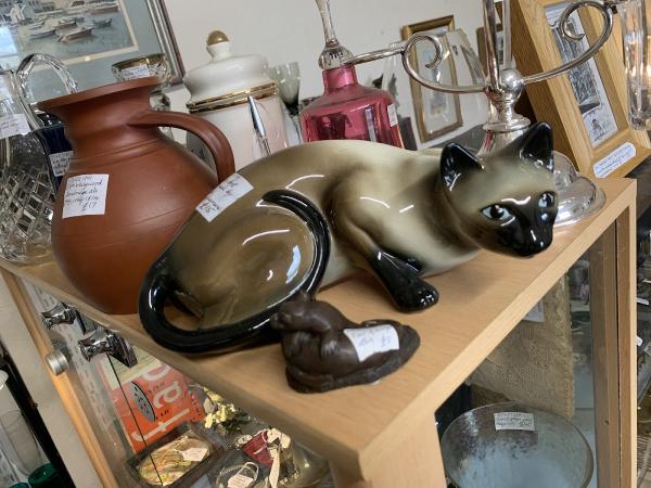 Swan Antiques Boxmoor