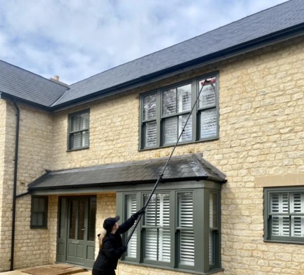 LW Window Cleaning