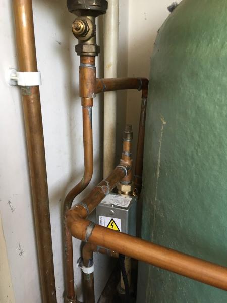 A J S Plumbing & Heating